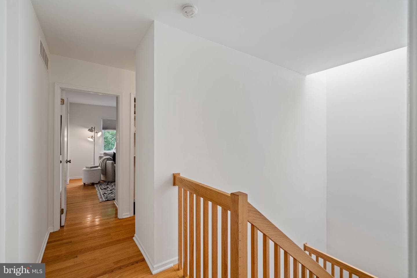 2046 South Street photo 22
