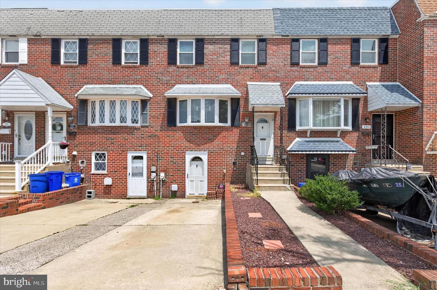 4209 Lackland Place photo 3