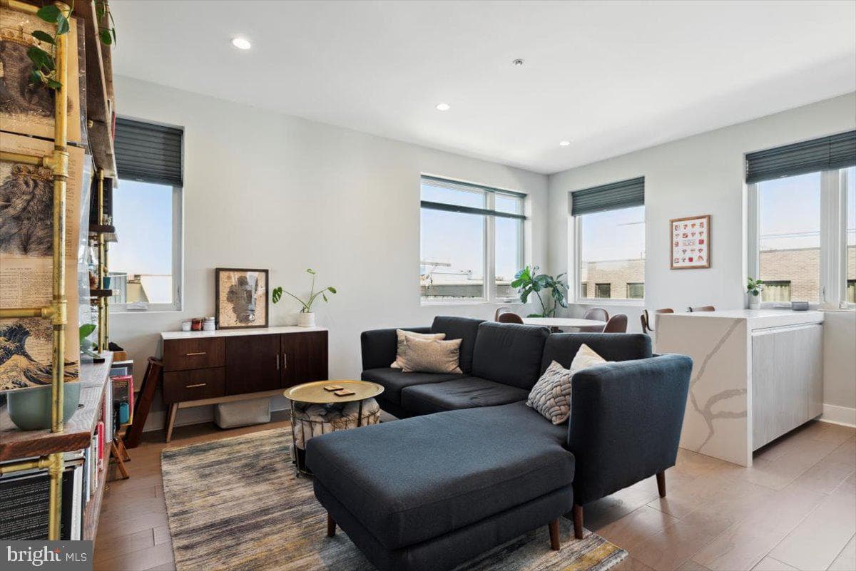 1405 Frankford Avenue #409 photo 22