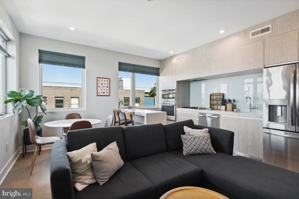 1405 Frankford Avenue #409 photo 26
