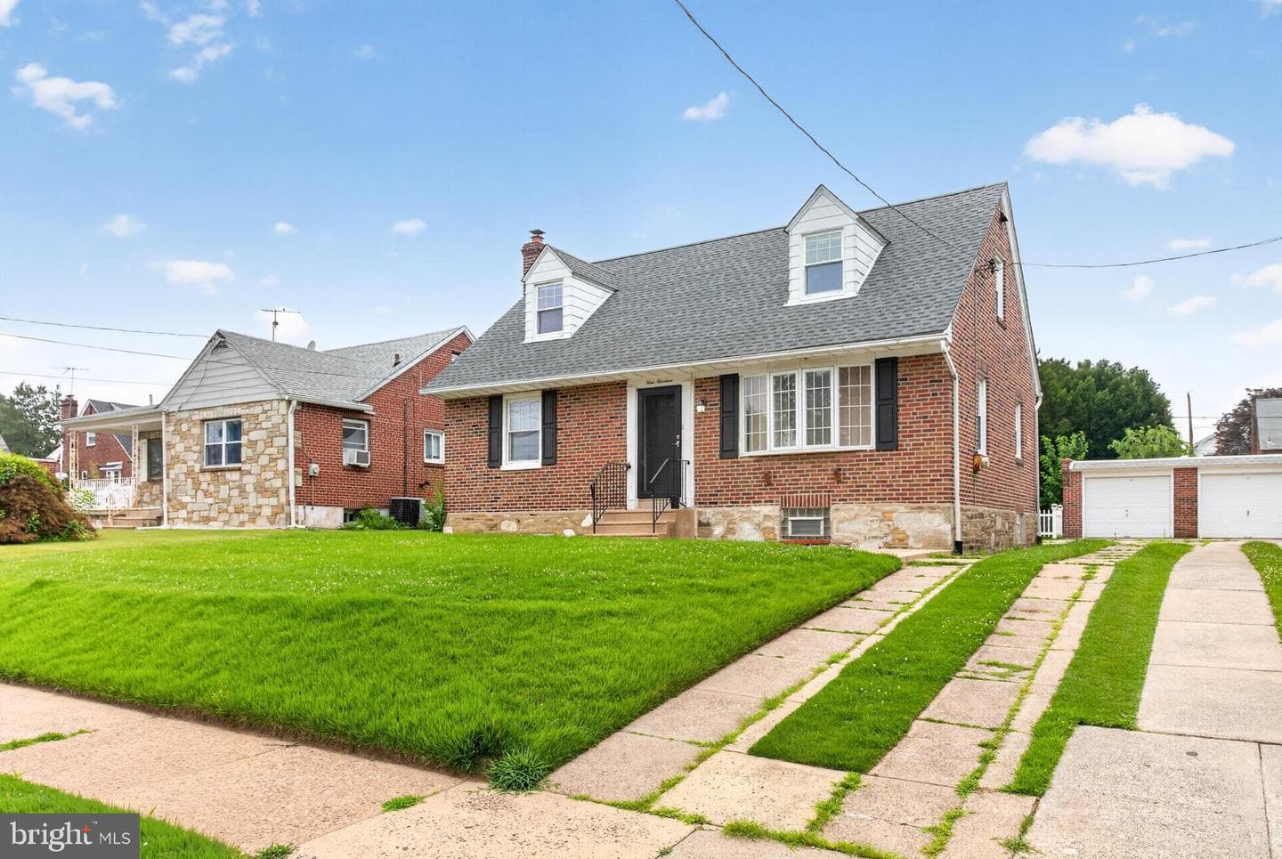 919 Hartel Avenue photo 3