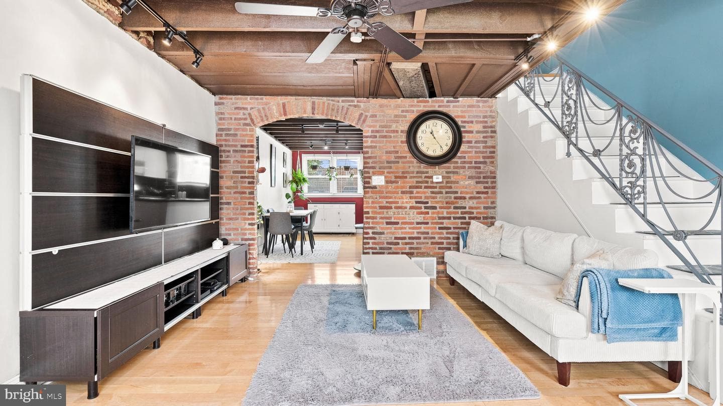 4214 Magee Avenue, Philadelphia