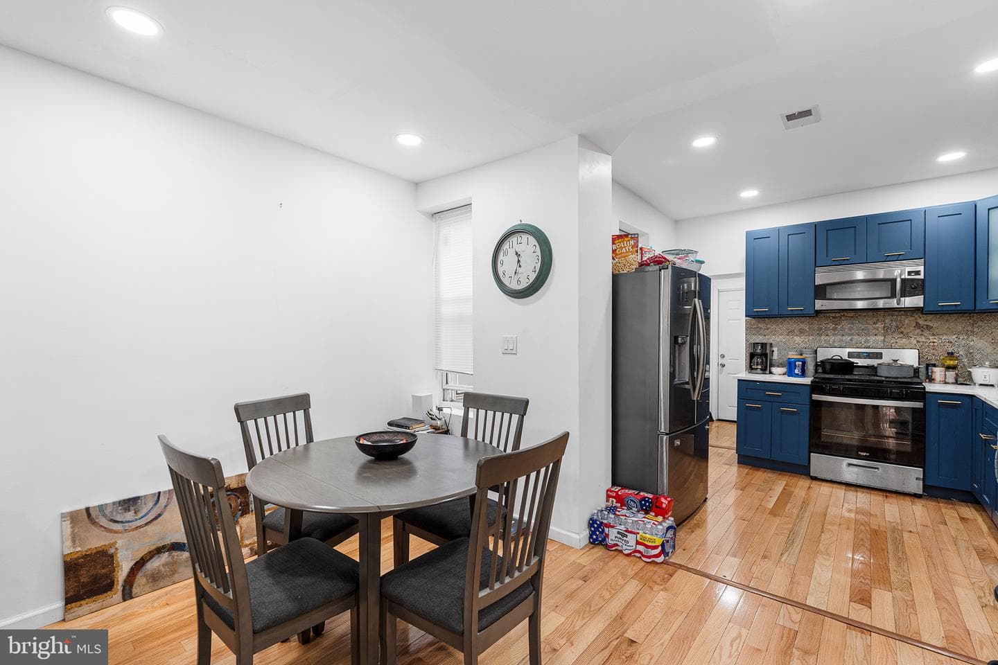 5047 Summer Street photo 5