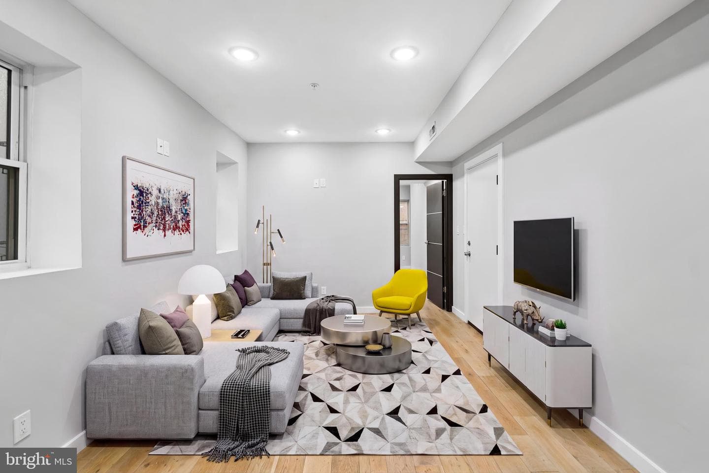 1713 S 2nd Street #b photo 3