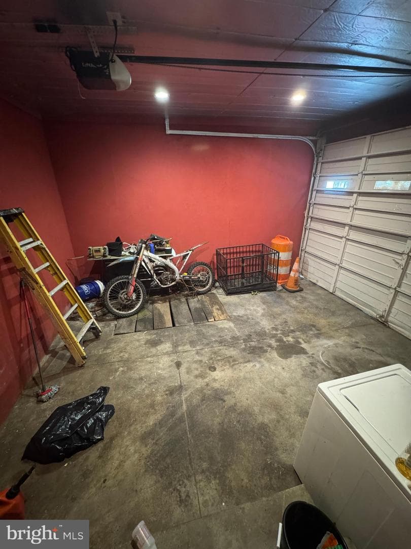 4339 Wayne Avenue photo 16