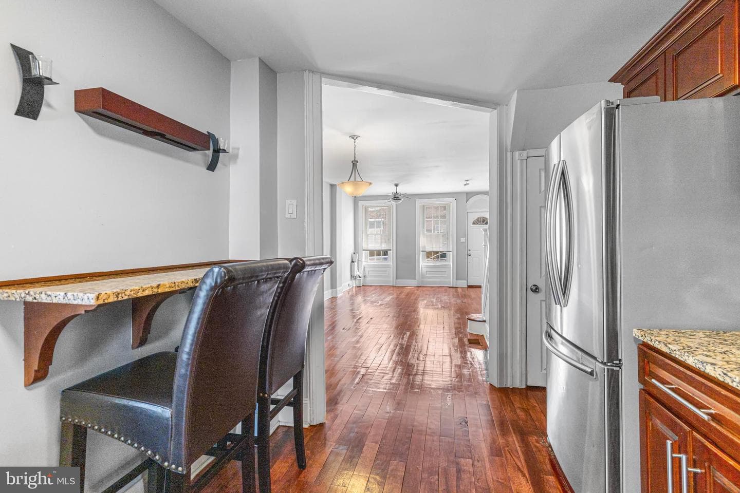 2342 E Huntingdon Street photo 7
