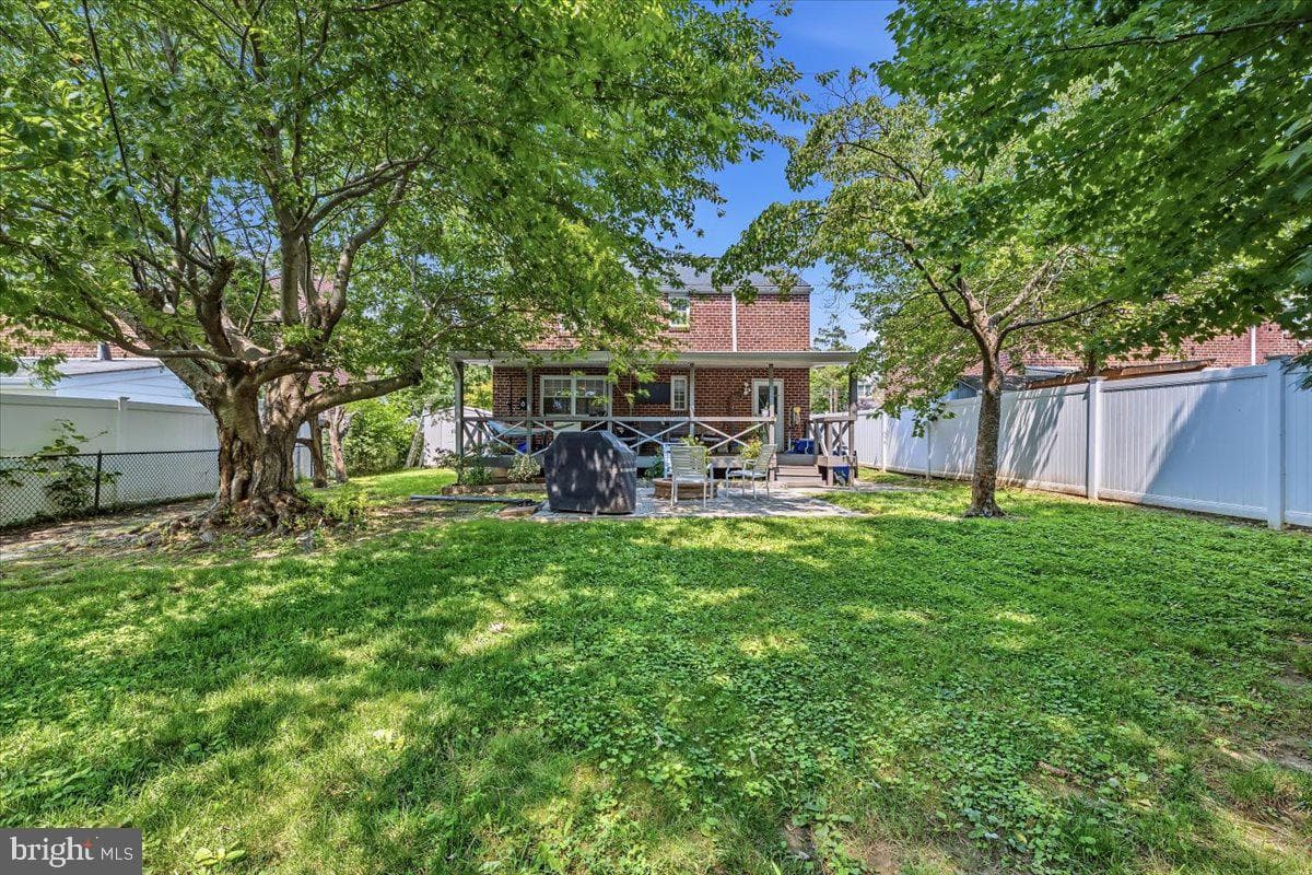 914 Longshore Avenue photo 35