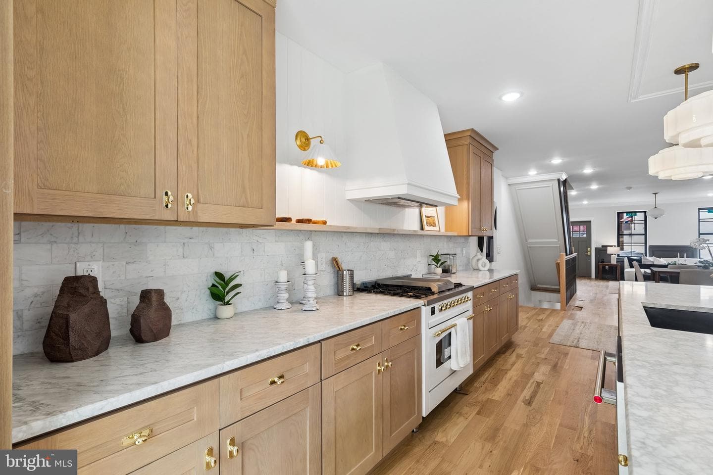 1731 Christian Street photo 5