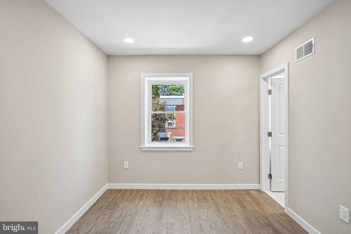 518 Greenwich Street photo 14