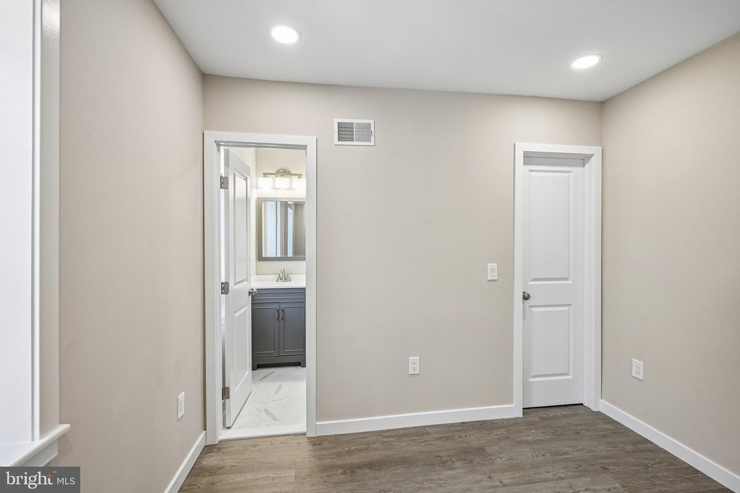 518 Greenwich Street photo 15