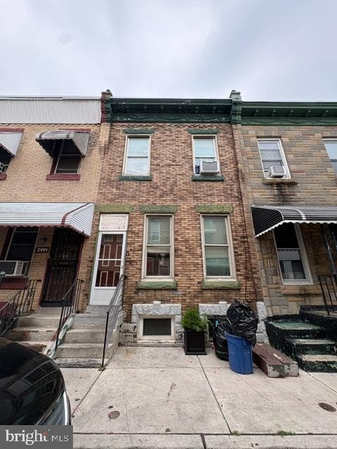2446 N Hollywood Street, Philadelphia