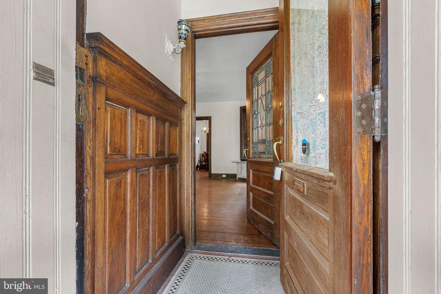4239 Osage Avenue photo 4