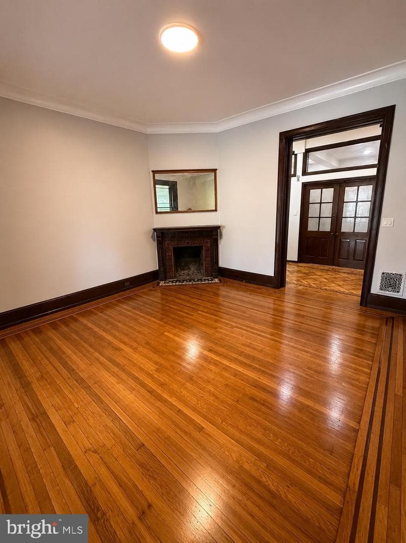 4510 Chester Avenue photo 5