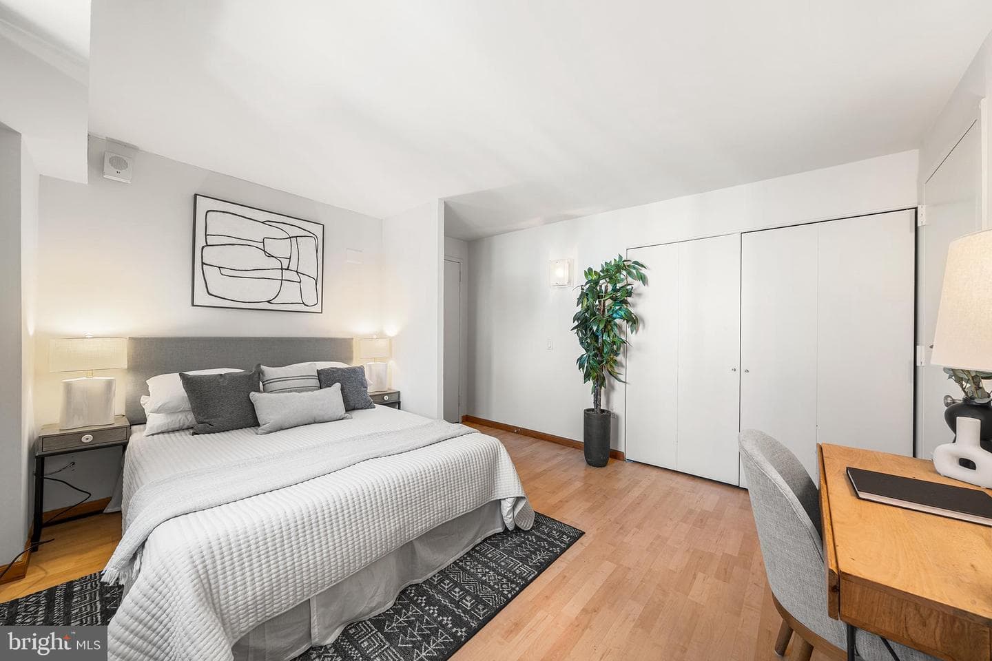1420 Locust Street #35h photo 25