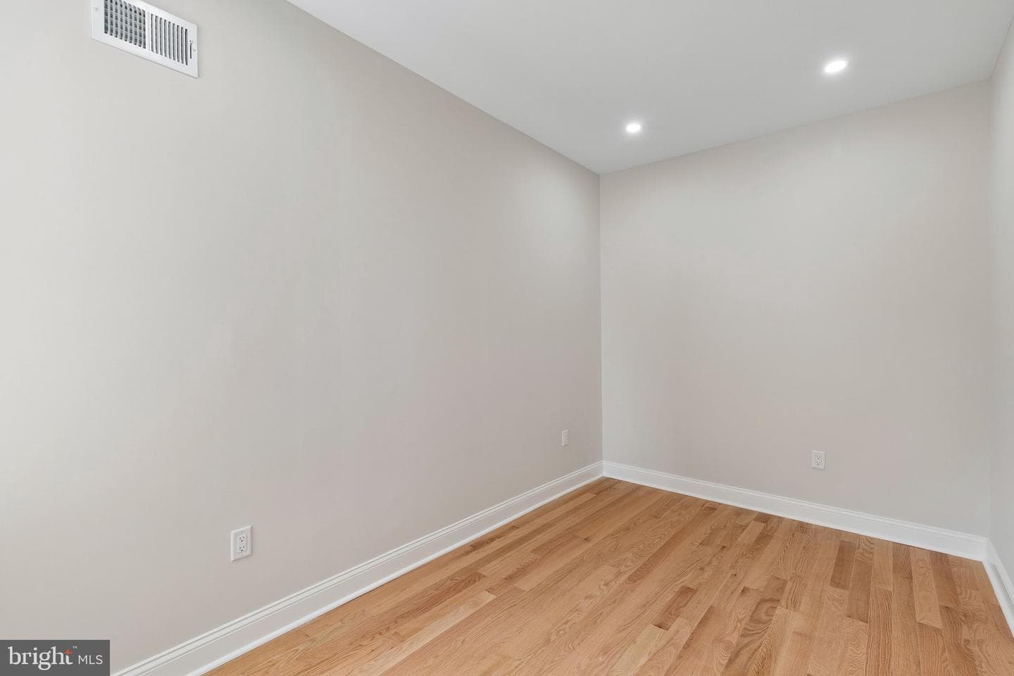 3109 Cedar Street photo 13