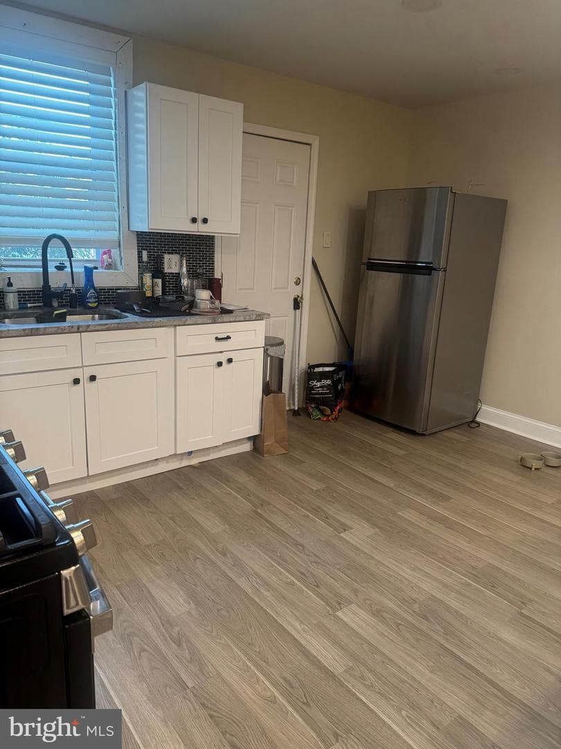 5434 Angora Terrace photo 3