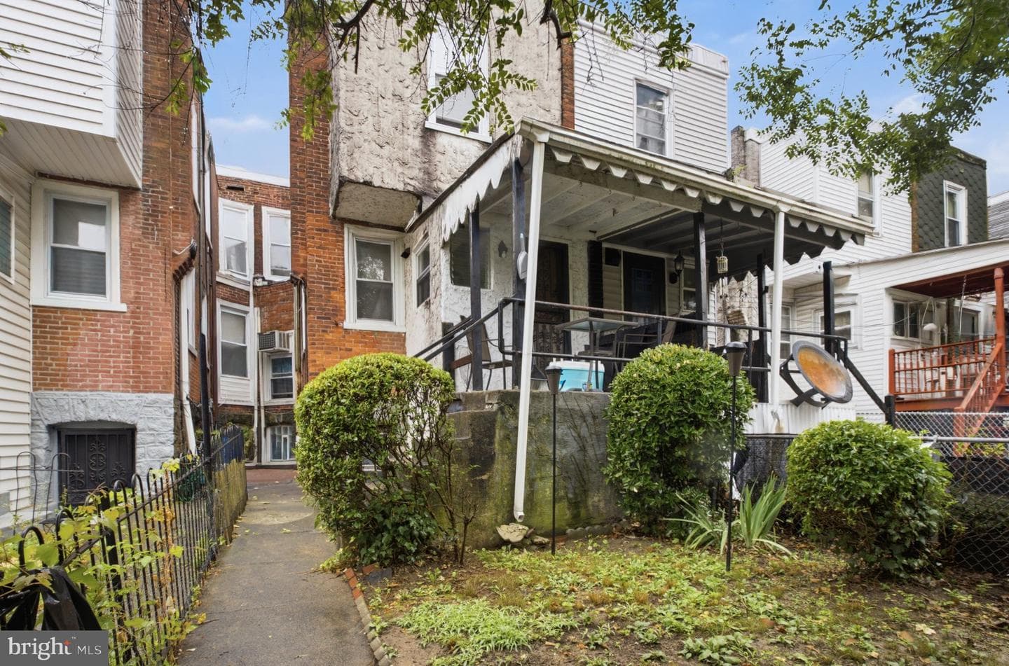 6023 Webster photo 25