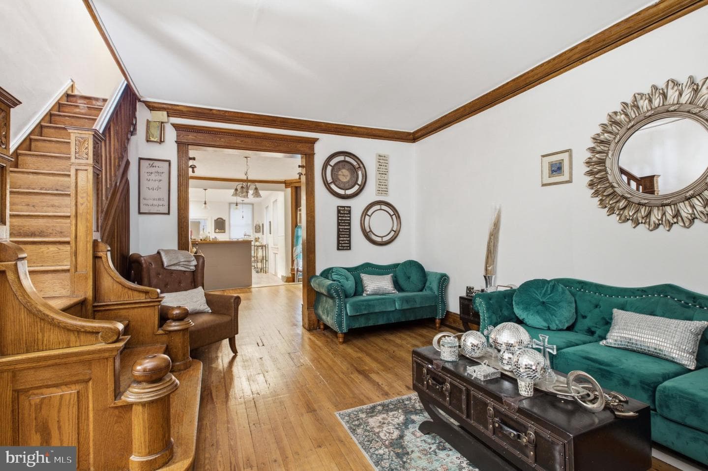 6023 Webster photo 7
