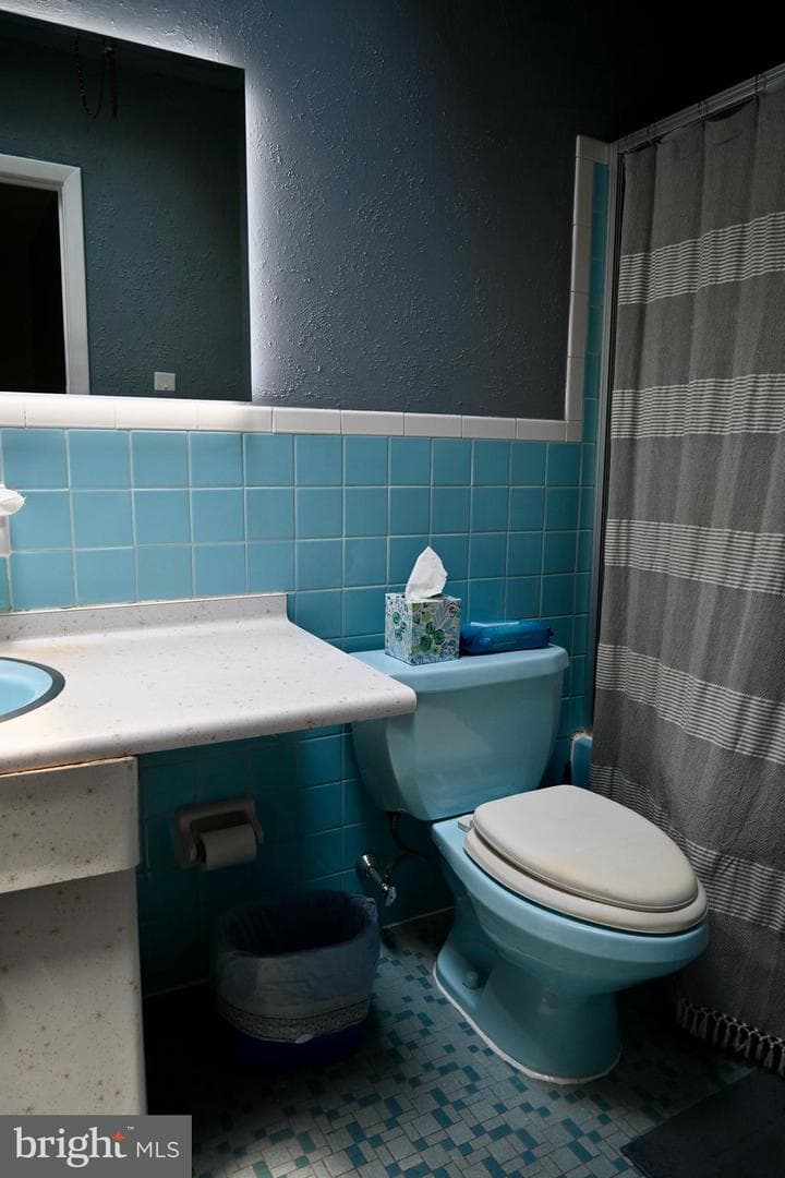 10212 Woburn Place photo 21