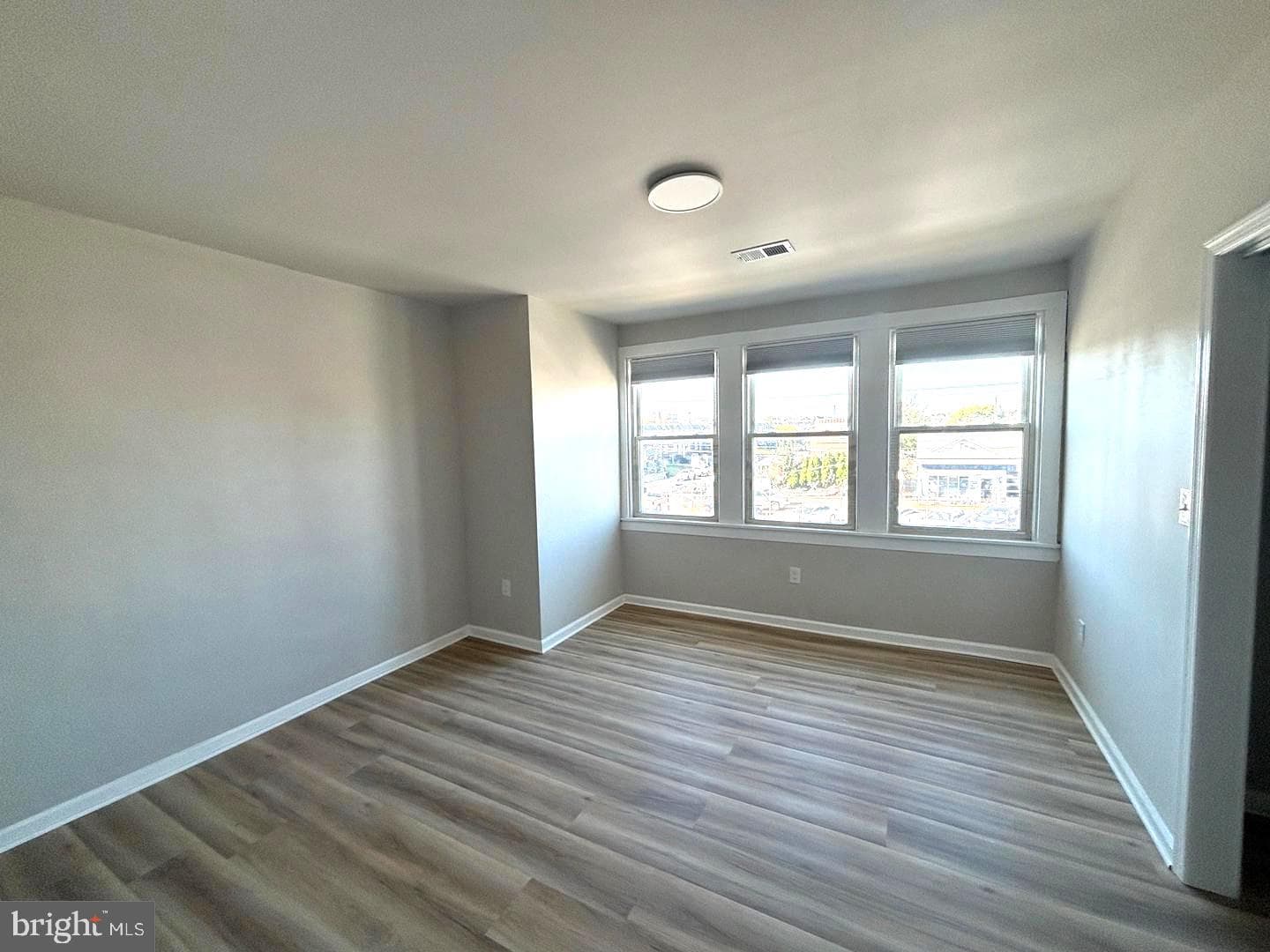 7505 Torresdale Avenue photo 10