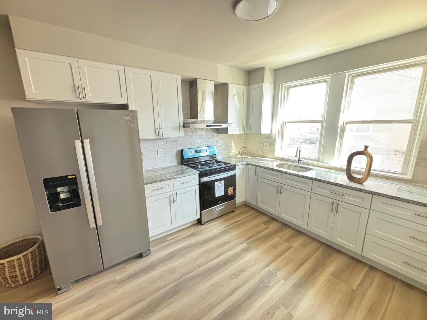 7505 Torresdale Avenue photo 5