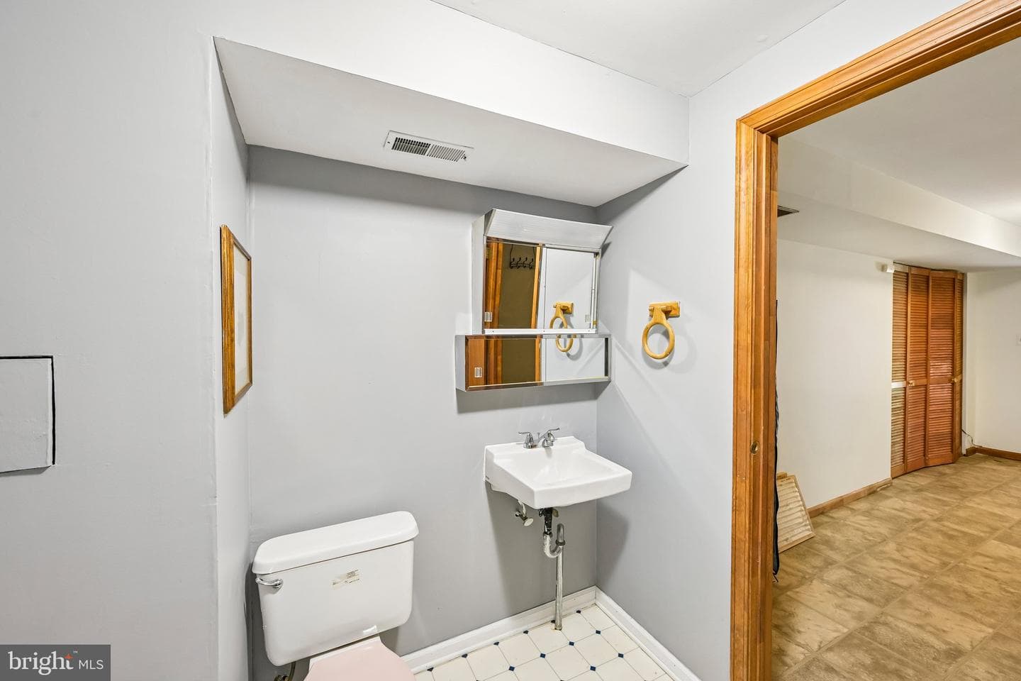 8816 Ridge Avenue #17 photo 36