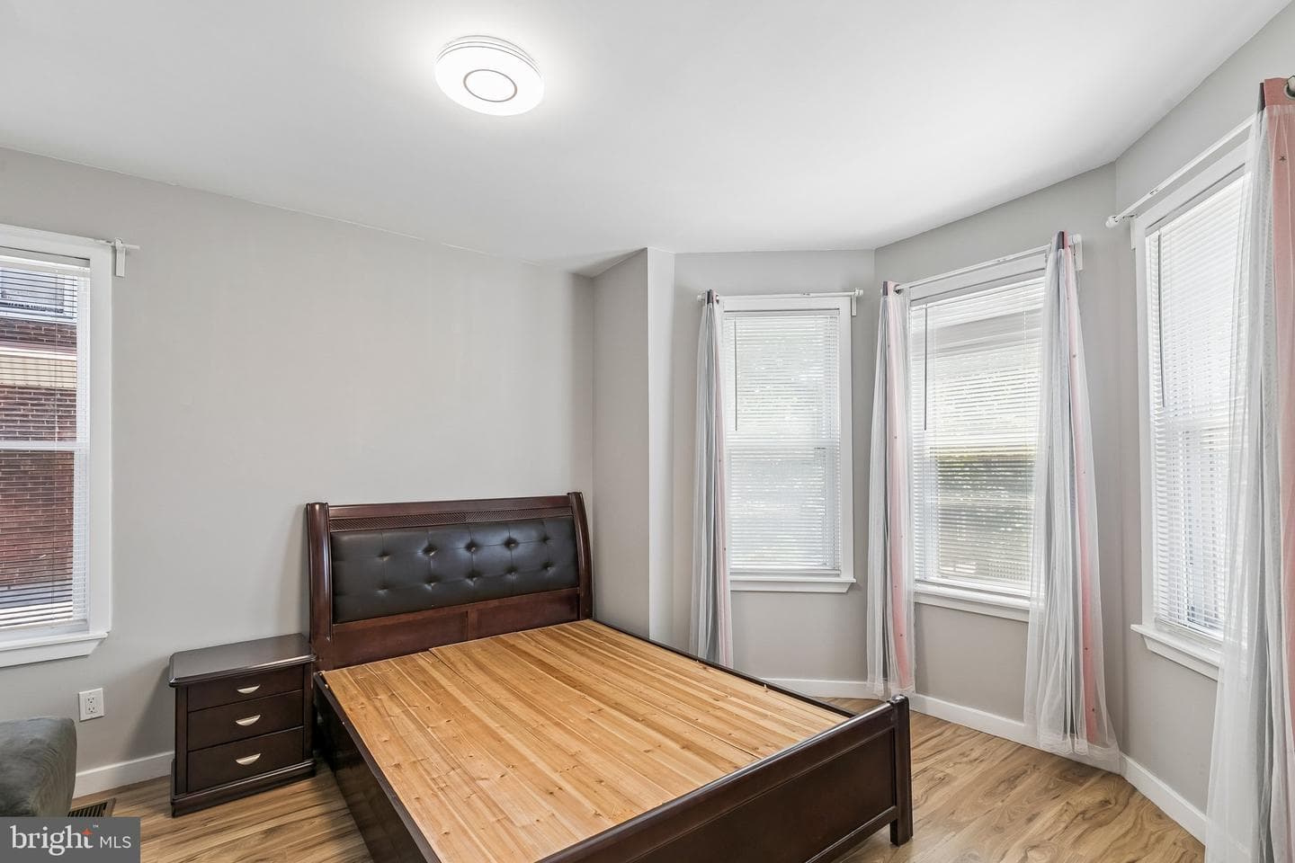 7010 Hegerman Street photo 33