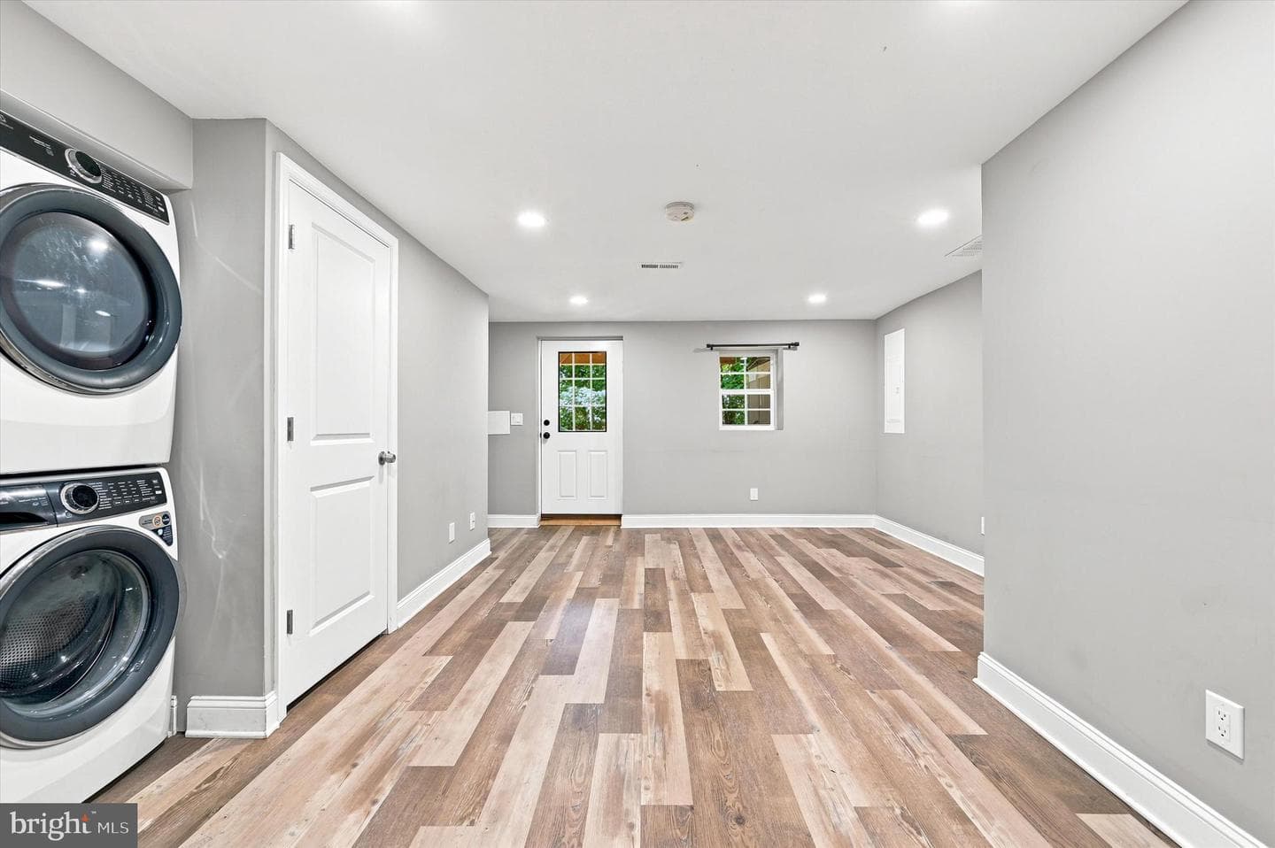 33 E Gorgas Lane photo 25