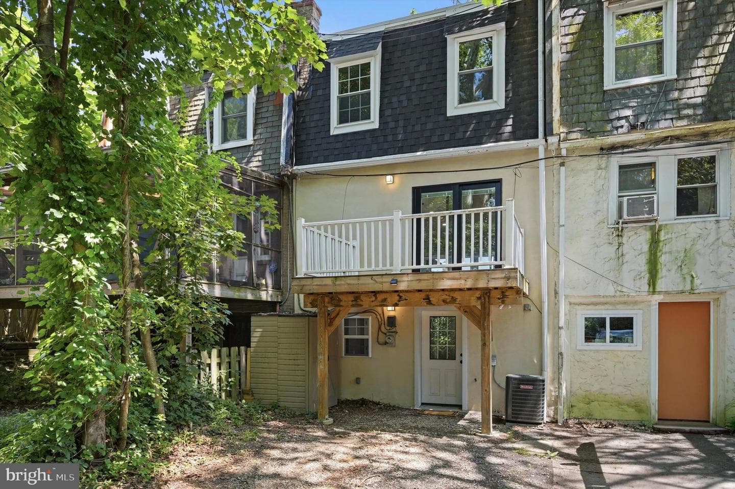 33 E Gorgas Lane photo 27