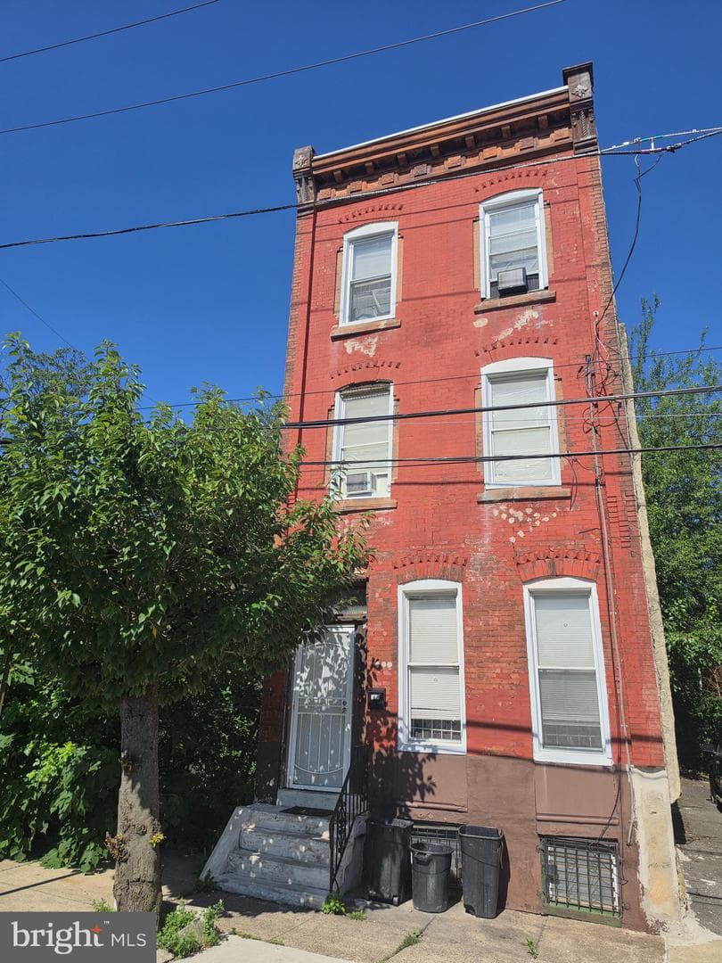 2150 N 27th Street, Philadelphia