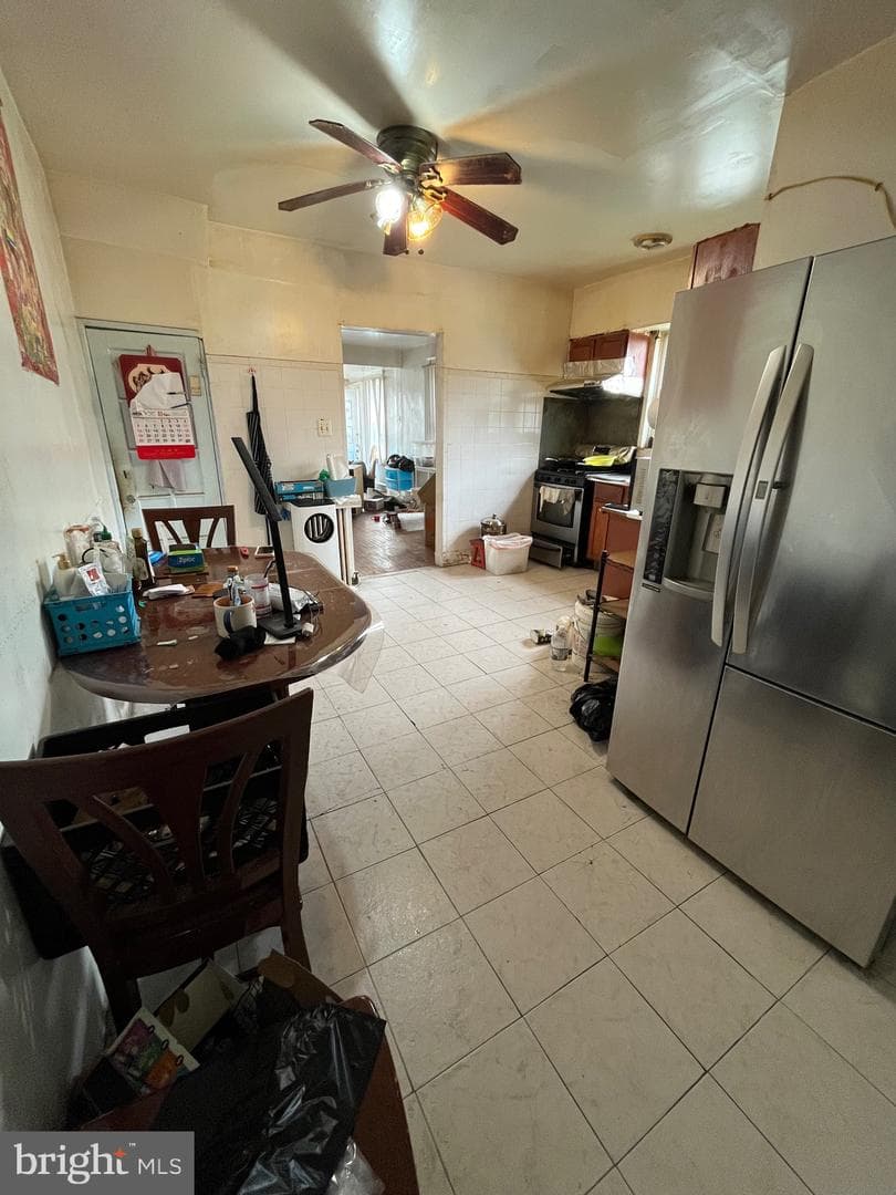 5135 F Street photo 3