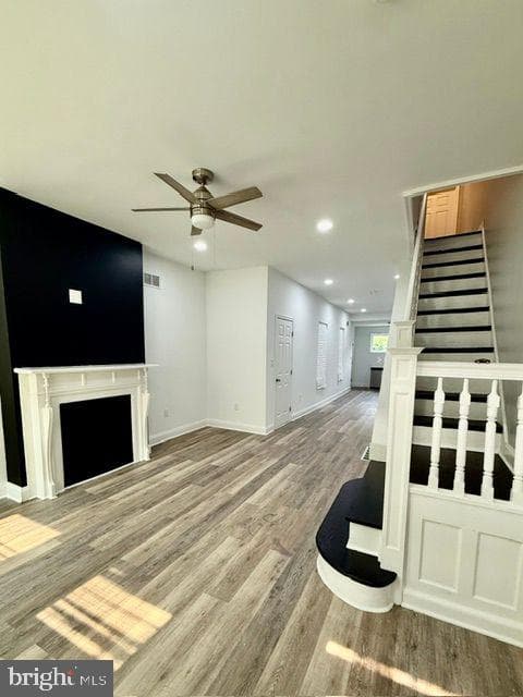 2322 N Lambert Street photo 4