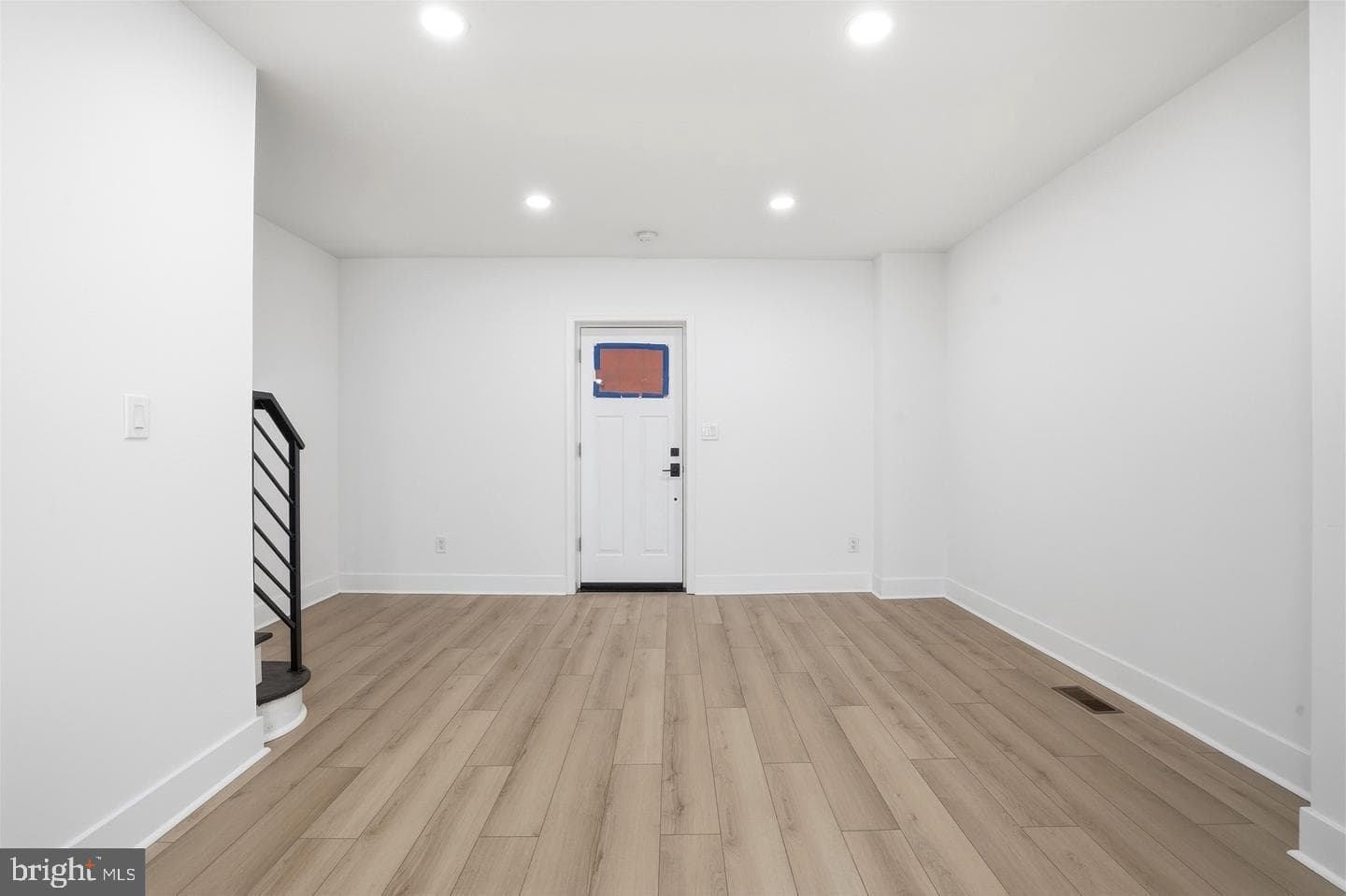 6621 N Uber Street photo 11