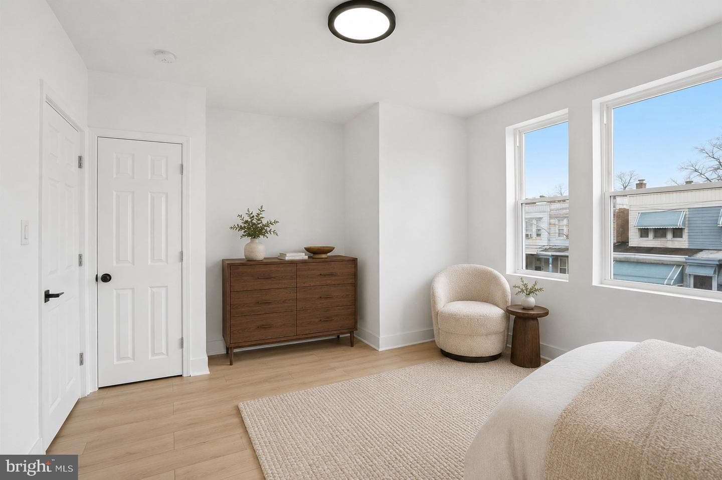 6621 N Uber Street photo 28
