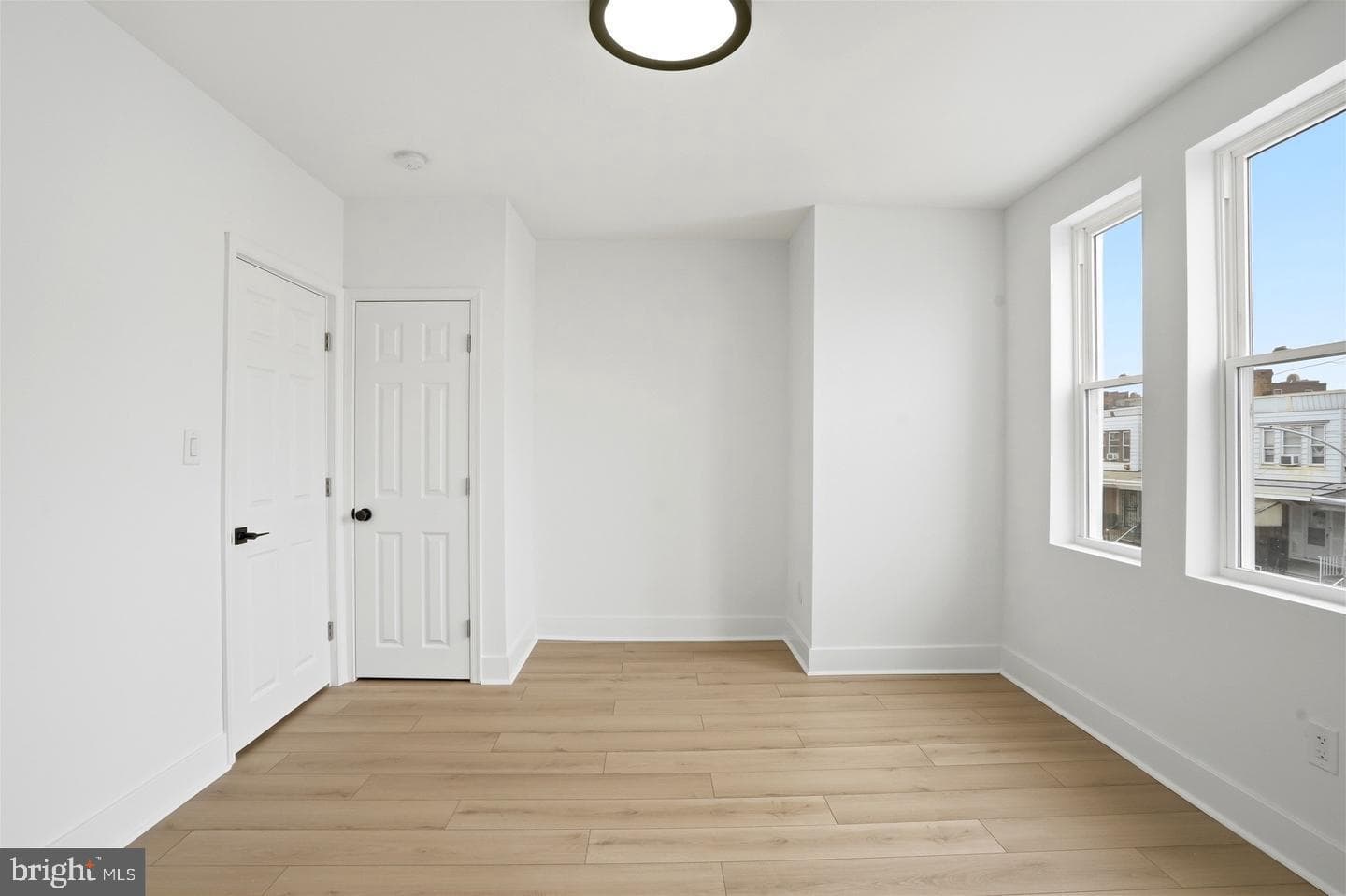 6621 N Uber Street photo 29