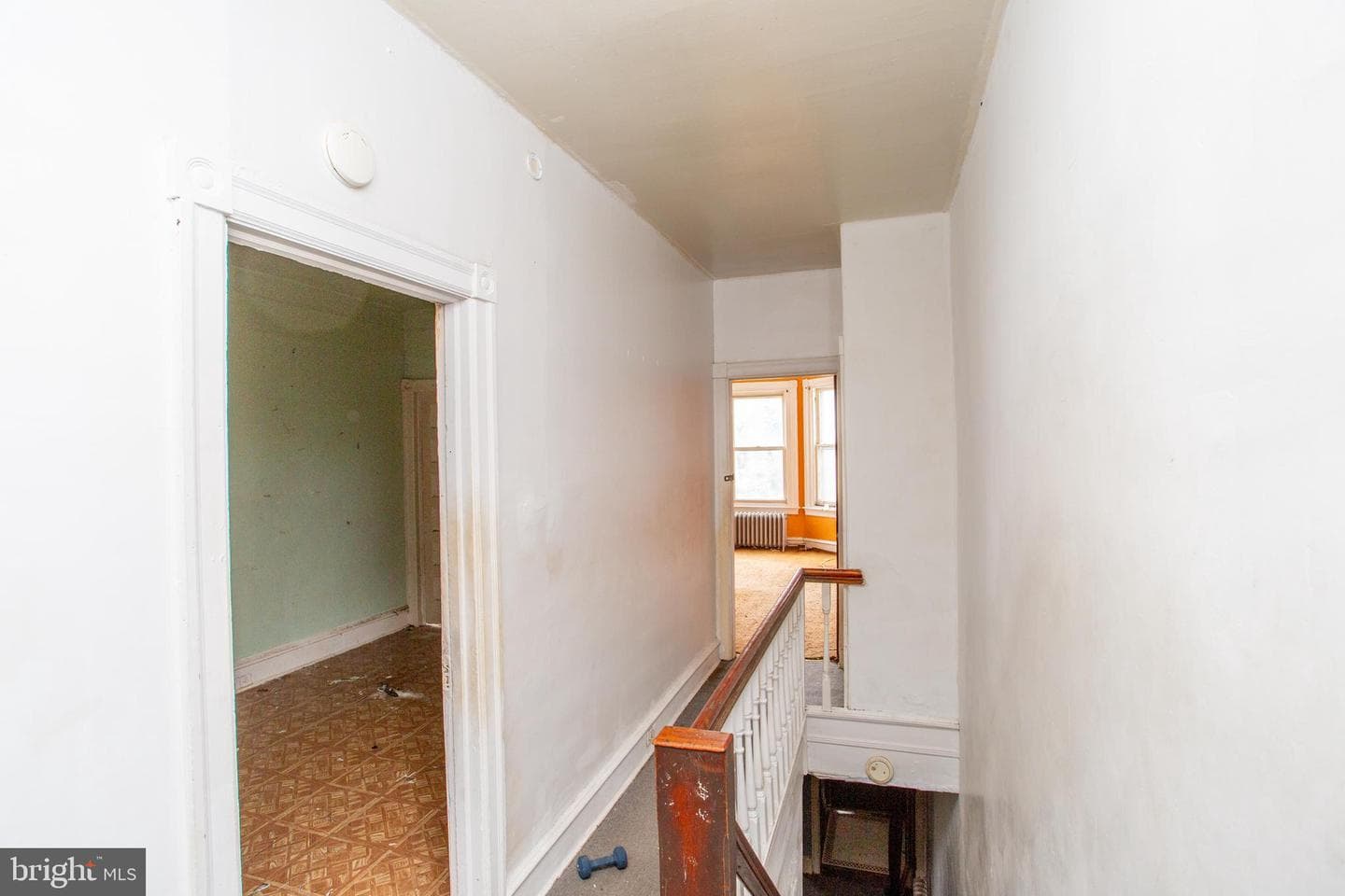 814 E Woodlawn Street photo 49