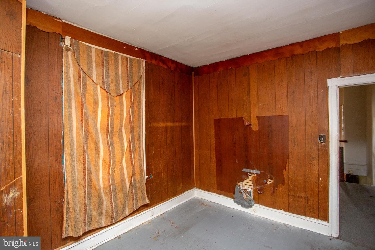 814 E Woodlawn Street photo 55