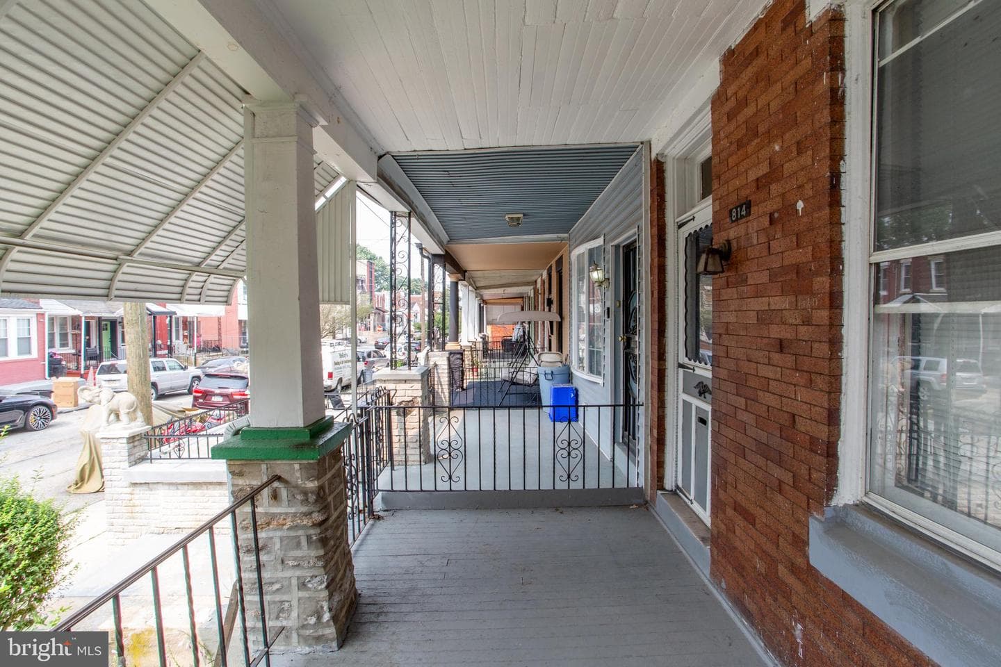 814 E Woodlawn Street photo 9