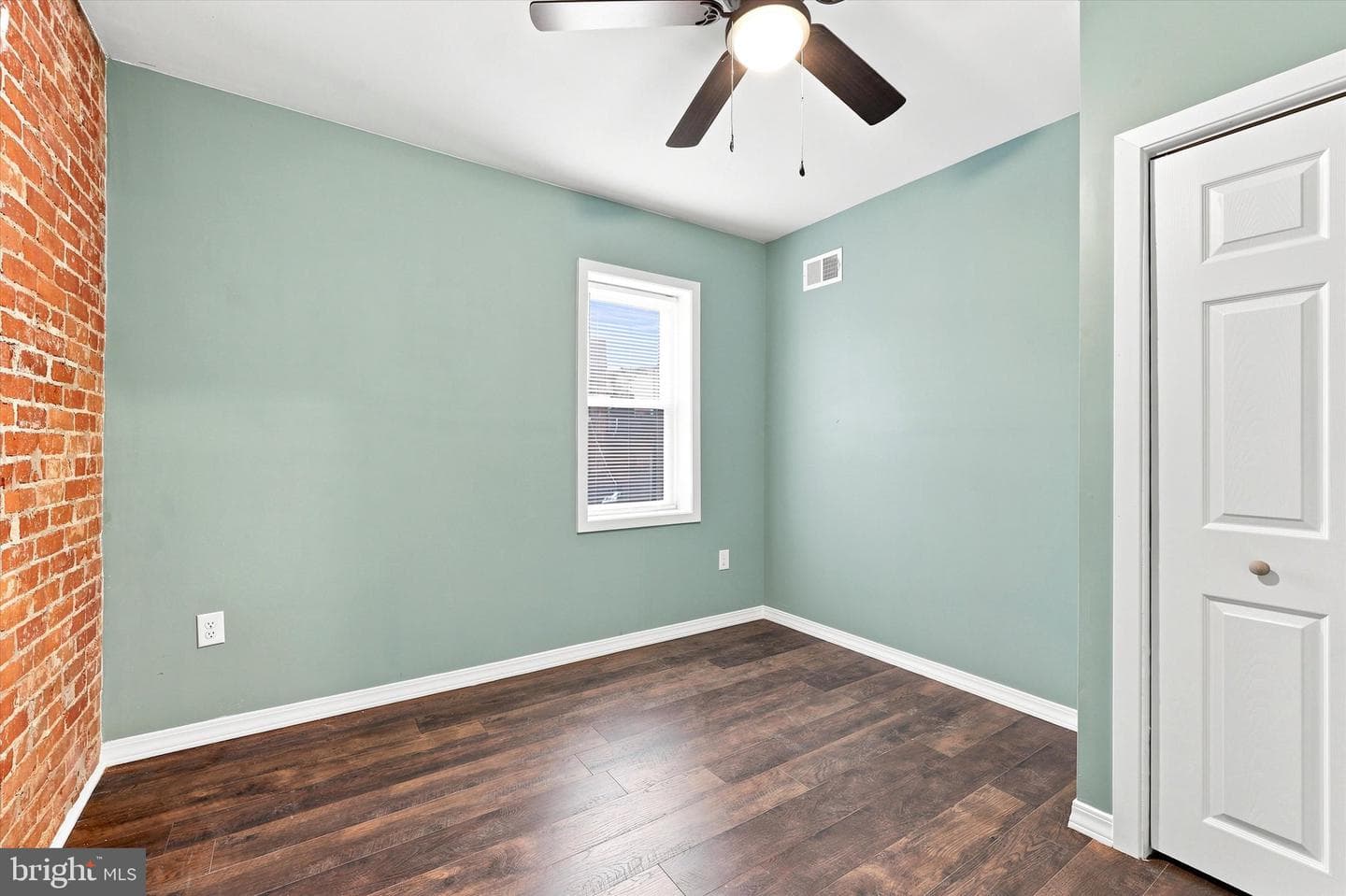 135 N Millick Street photo 16