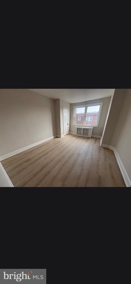 977 Anchor Street photo 4