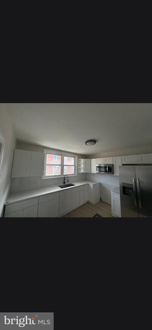 977 Anchor Street photo 6