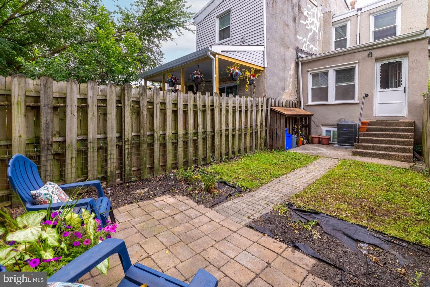 435 Shurs Lane photo 24
