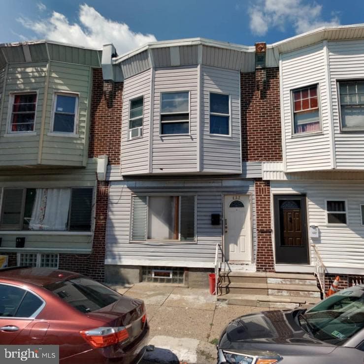 437 W Annsbury Street, Philadelphia