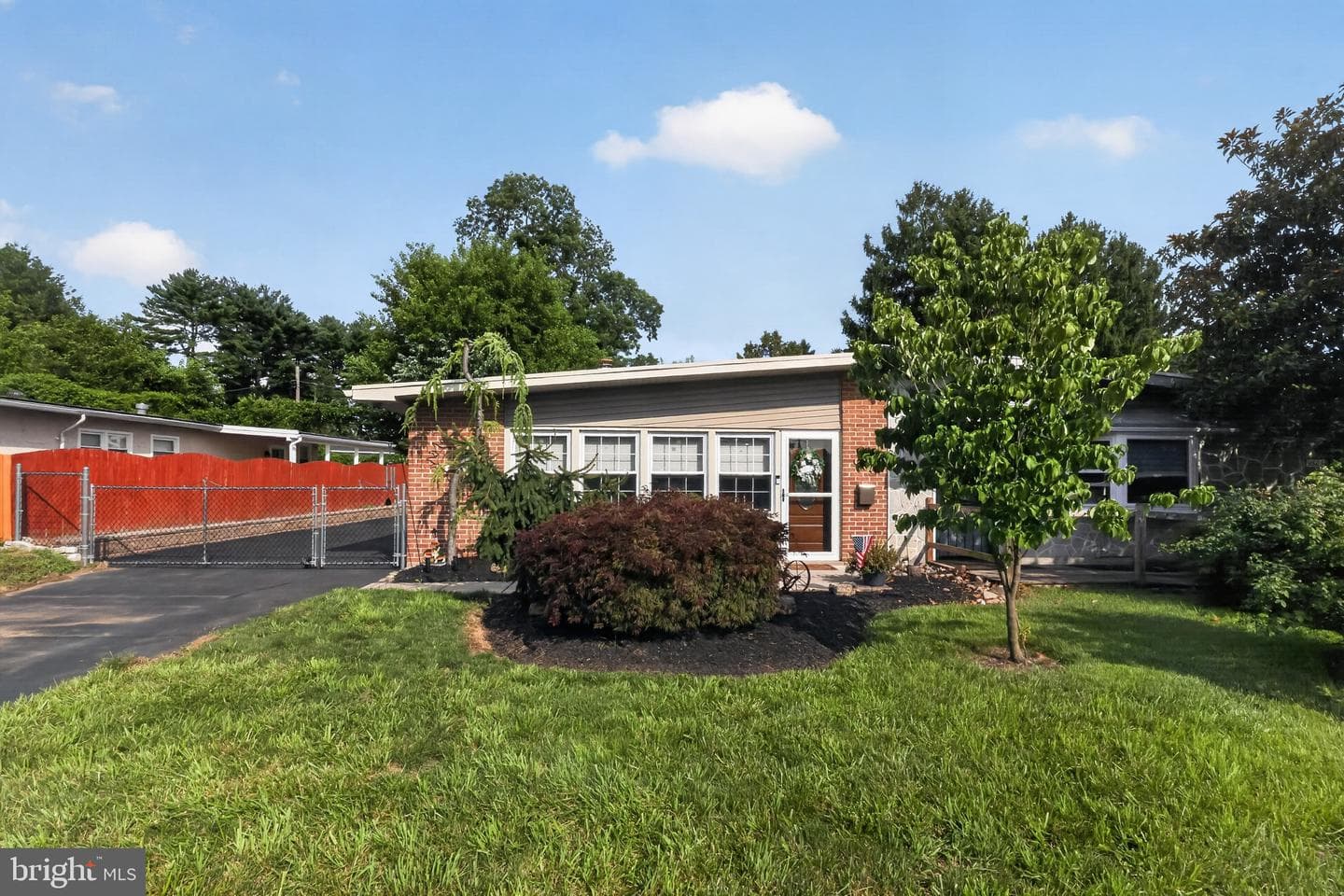 9307 Rising Sun Avenue, Philadelphia