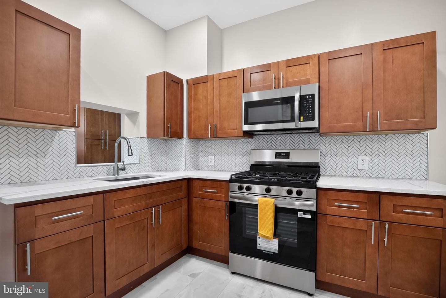 2753 N 24th Street photo 9