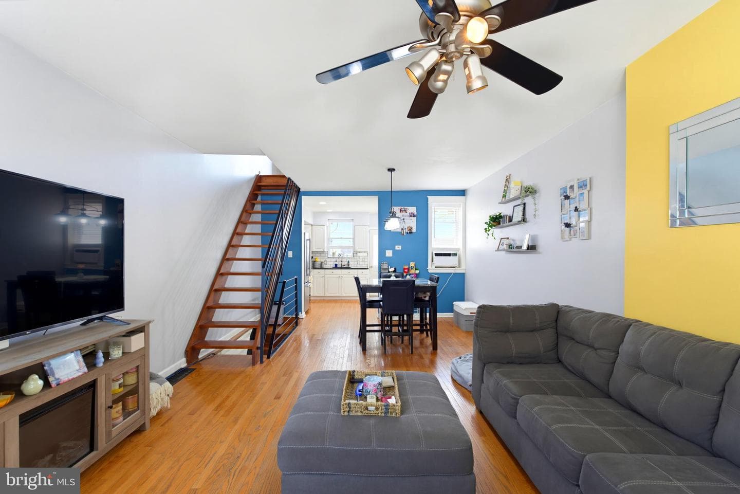 2409 S Clarion Street, Philadelphia
