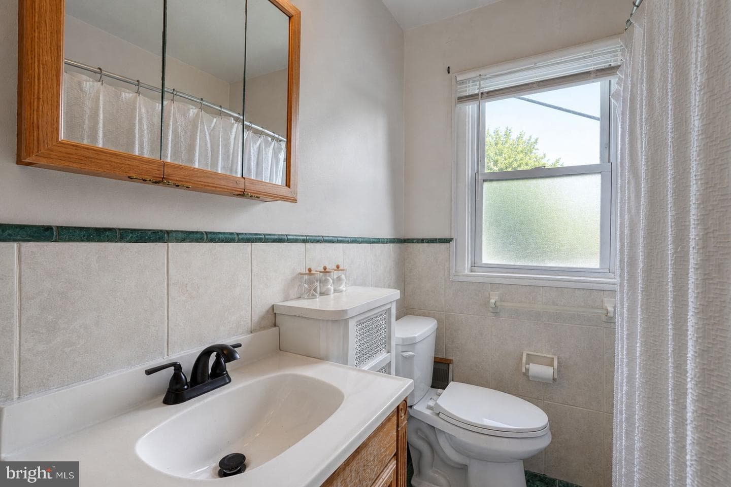 7735 Hasbrook Avenue photo 23