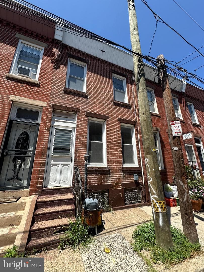853 Mercer Street, Philadelphia