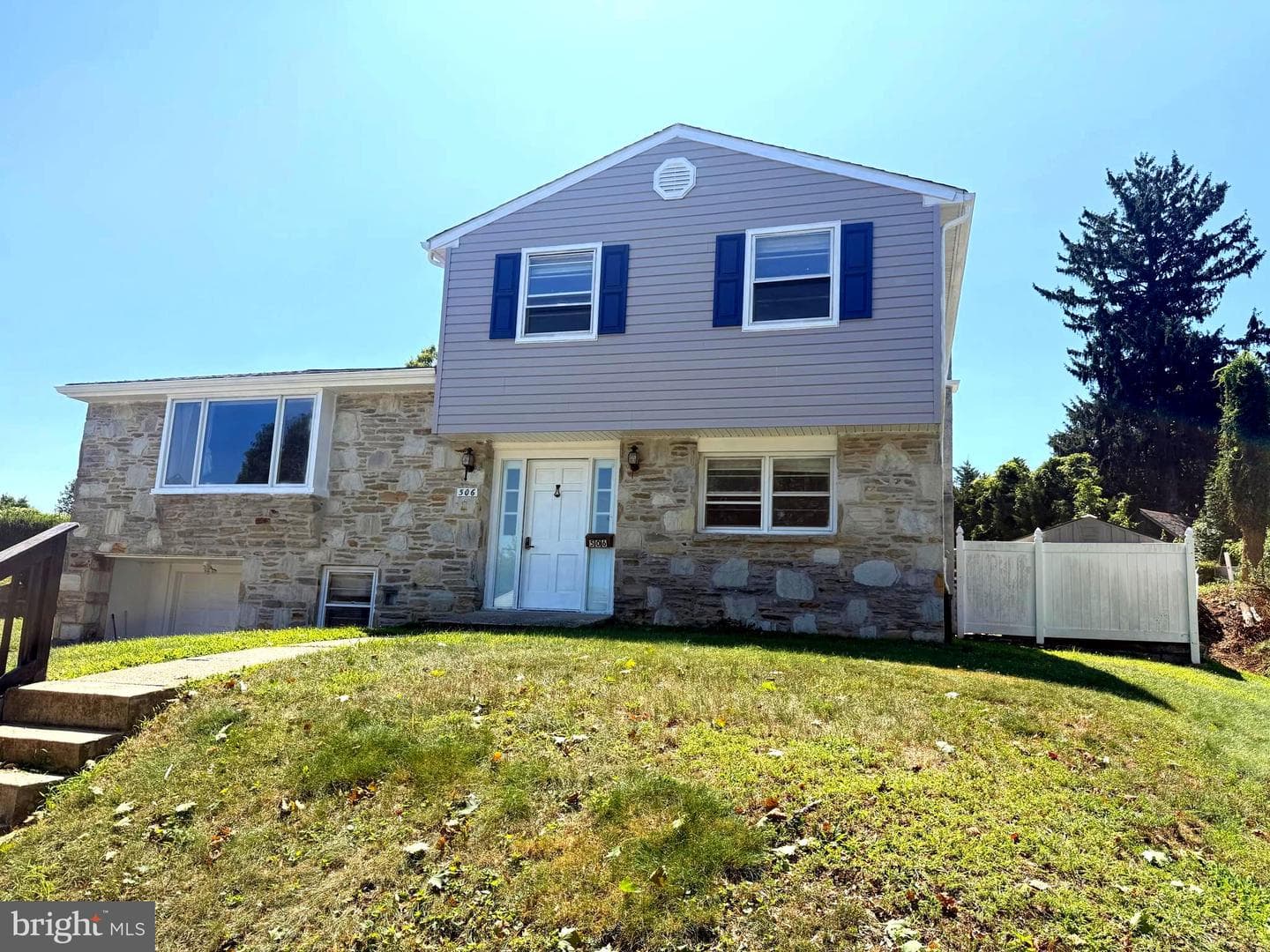506 Pinewood Road photo 3