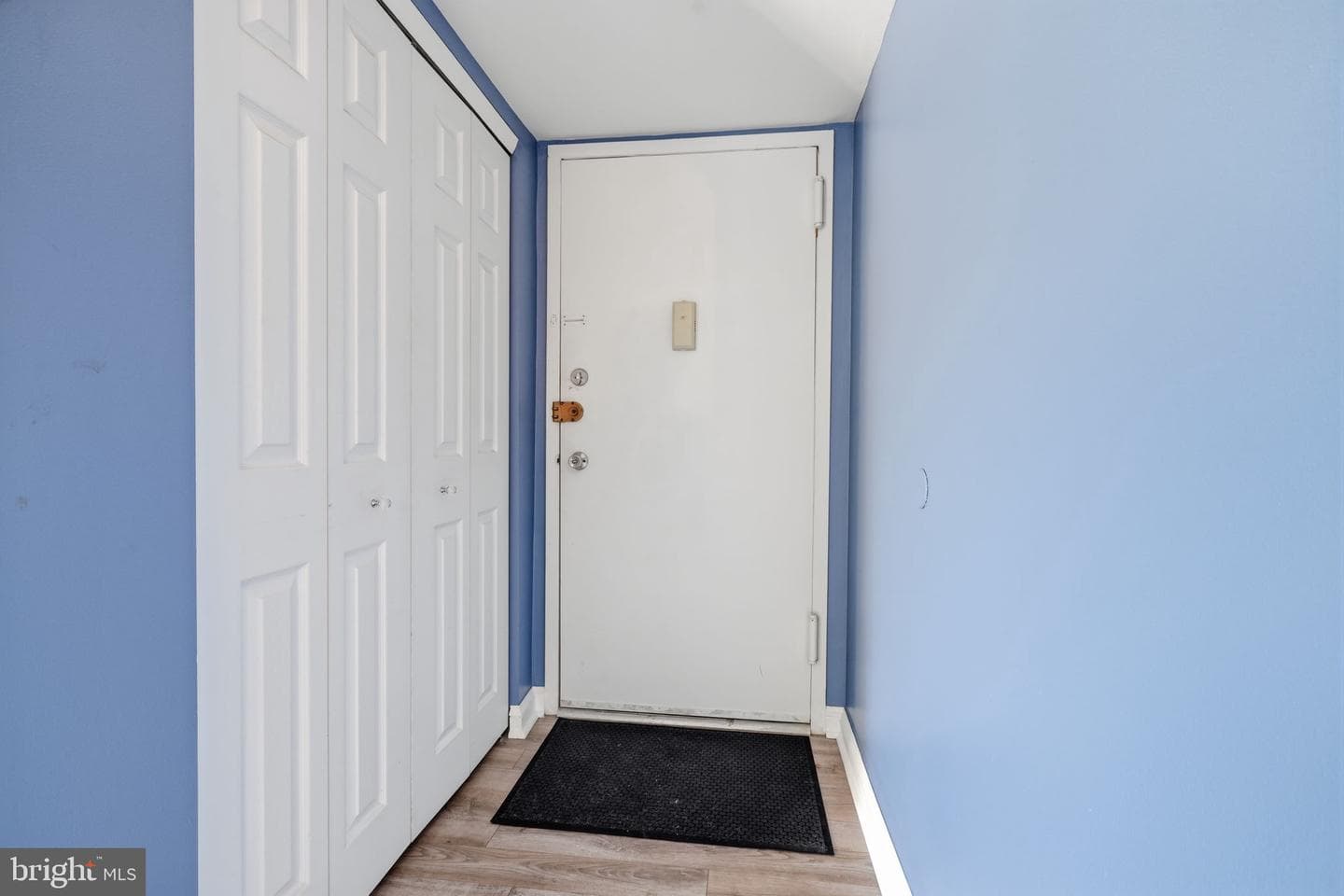 58102 Delaire Landing Road #102 photo 16